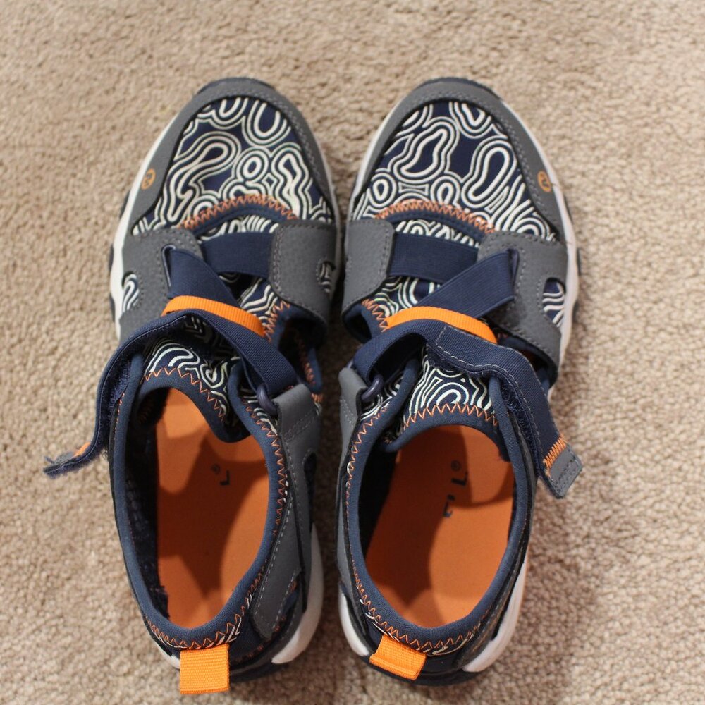 Merrell Kid's Size 4m Hydro Free Roam Grey Navy Blue Orange No Lace Sneakers